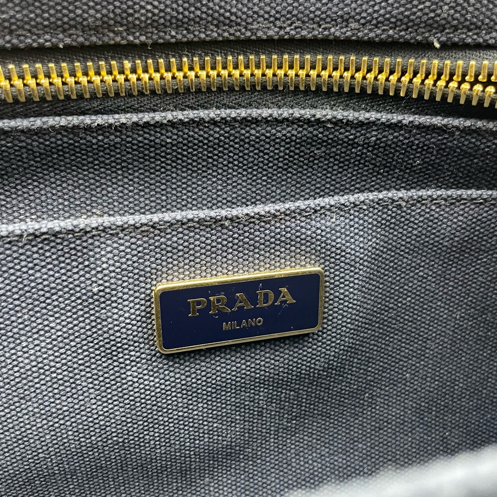💫Prada💫Canapa💫Bag💫 - Picture 13 of 14